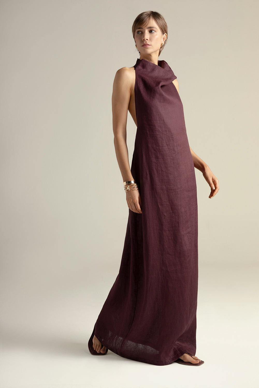 Vestidos largos de chiffon estilo halter con doble tirante Spa