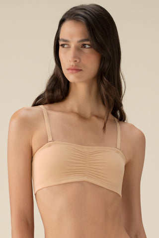 Brasier strapless con copa